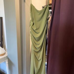 Zara Green One Shoulder Sleeveless Gown